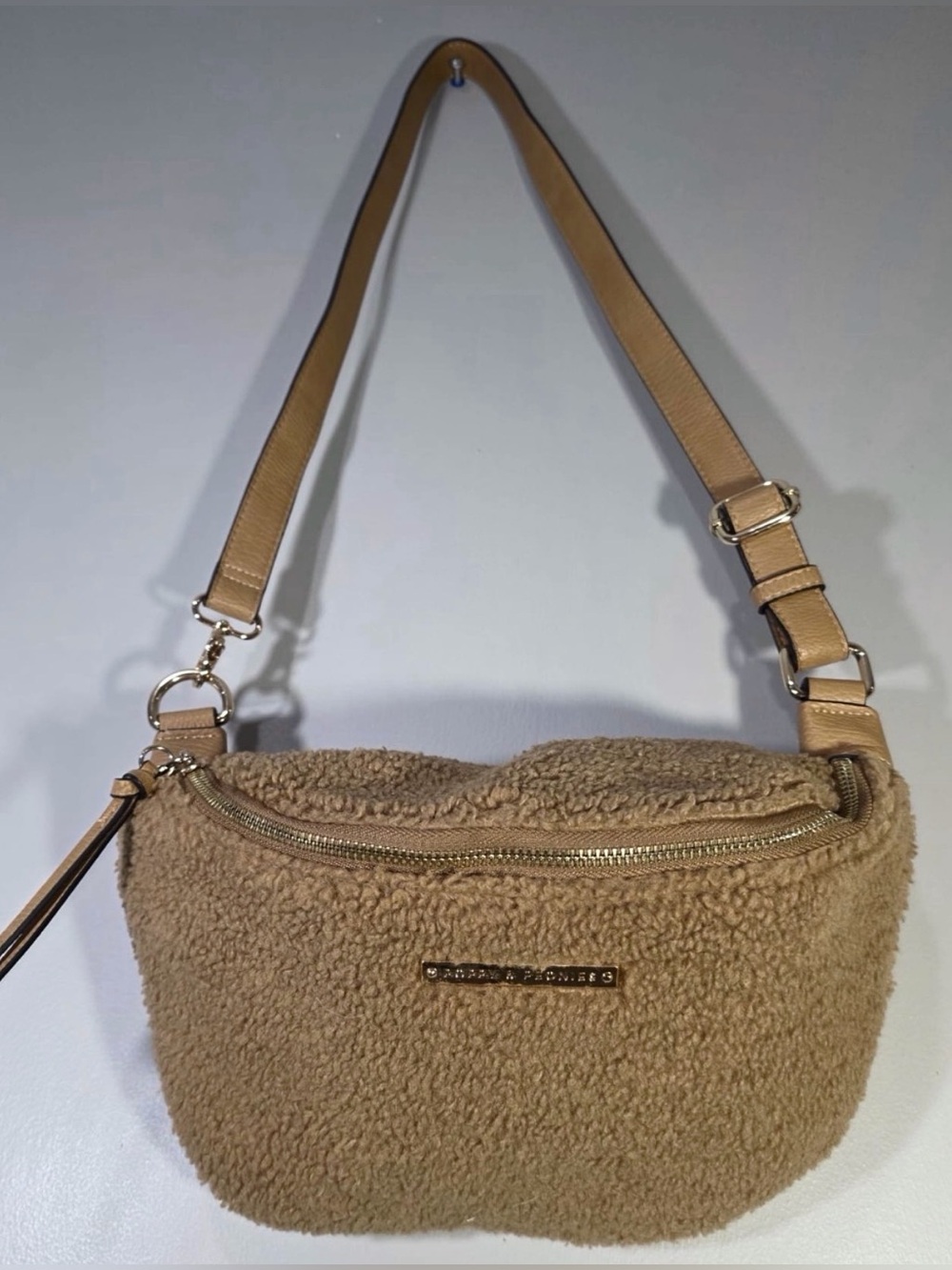 POPPY & PEONIES The Sidekick Brown Camel Teddy Sherpa Crossbody Purse - Picture 2 of 12